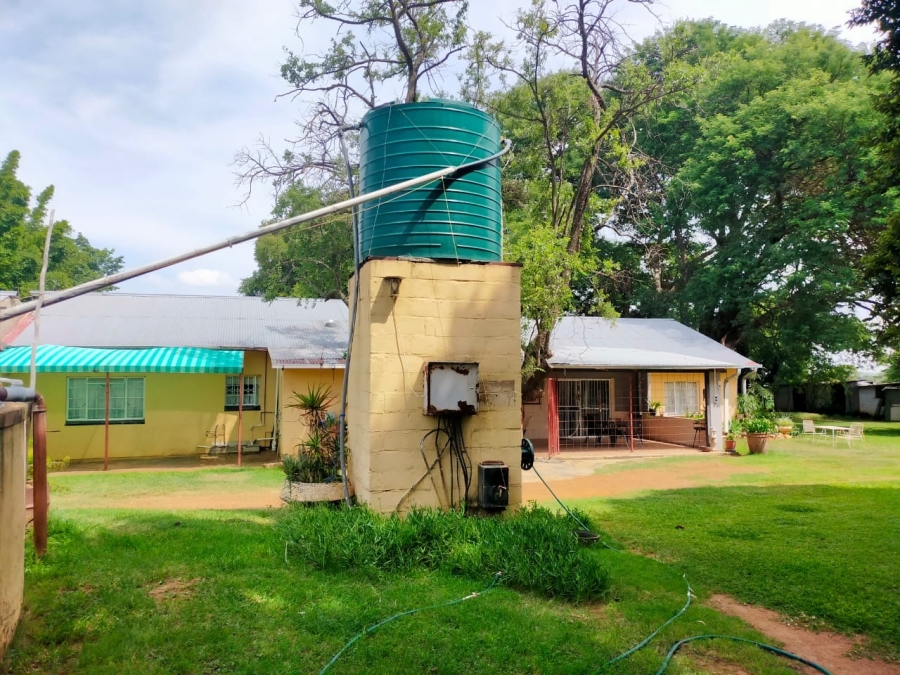 4 Bedroom Property for Sale in Kroondal North West